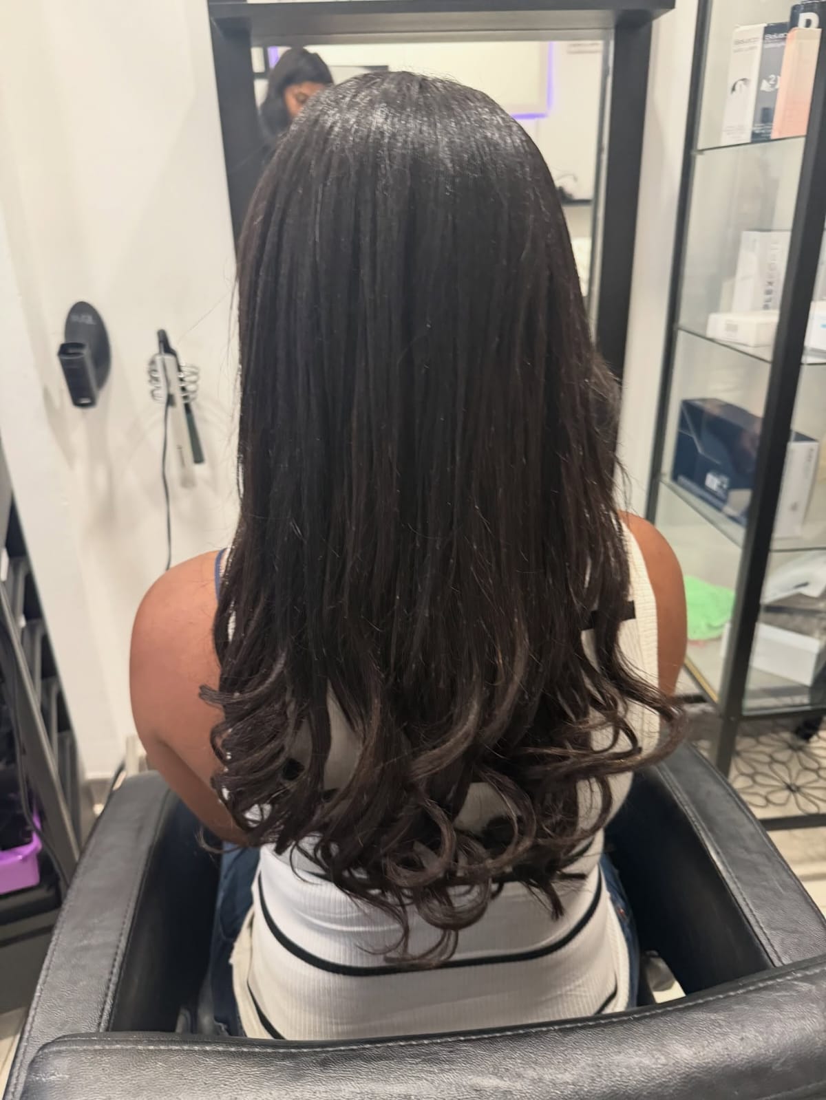 Largo brunette con ondas suaves